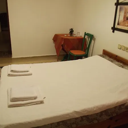 Holiday Hotel Dalyan מלון