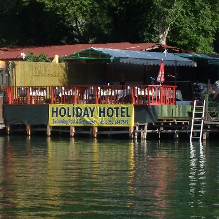 Holiday Hotel Dalyan מלון 2*