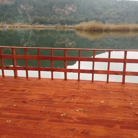 מלון Holiday Hotel Dalyan